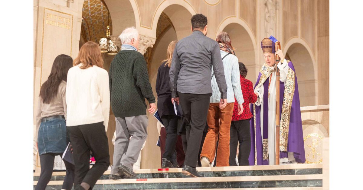 ‘God never turns his back on us,’ cardinal says at Lenten rite, as 1,755 people prepare for sacraments at Easter